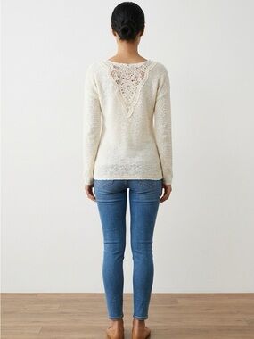 NWOT Hippie Rose Sweater with Lace